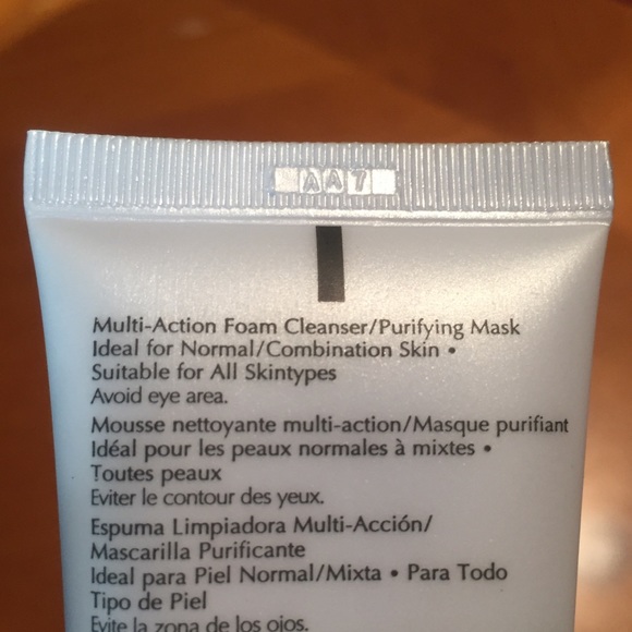Estée Lauder Perfectly Clean Cleanser/Mask - Picture 5 of 8